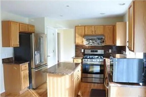 Foto del edificio - 3165 Empire State Dr