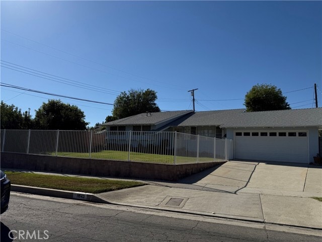 Foto del edificio - 11543 Swinton Ave