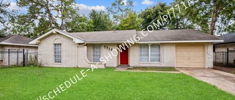 Foto principal - 7718 Boggess Rd
