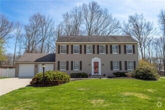 Building Photo - 200 Shaffer Dr NE