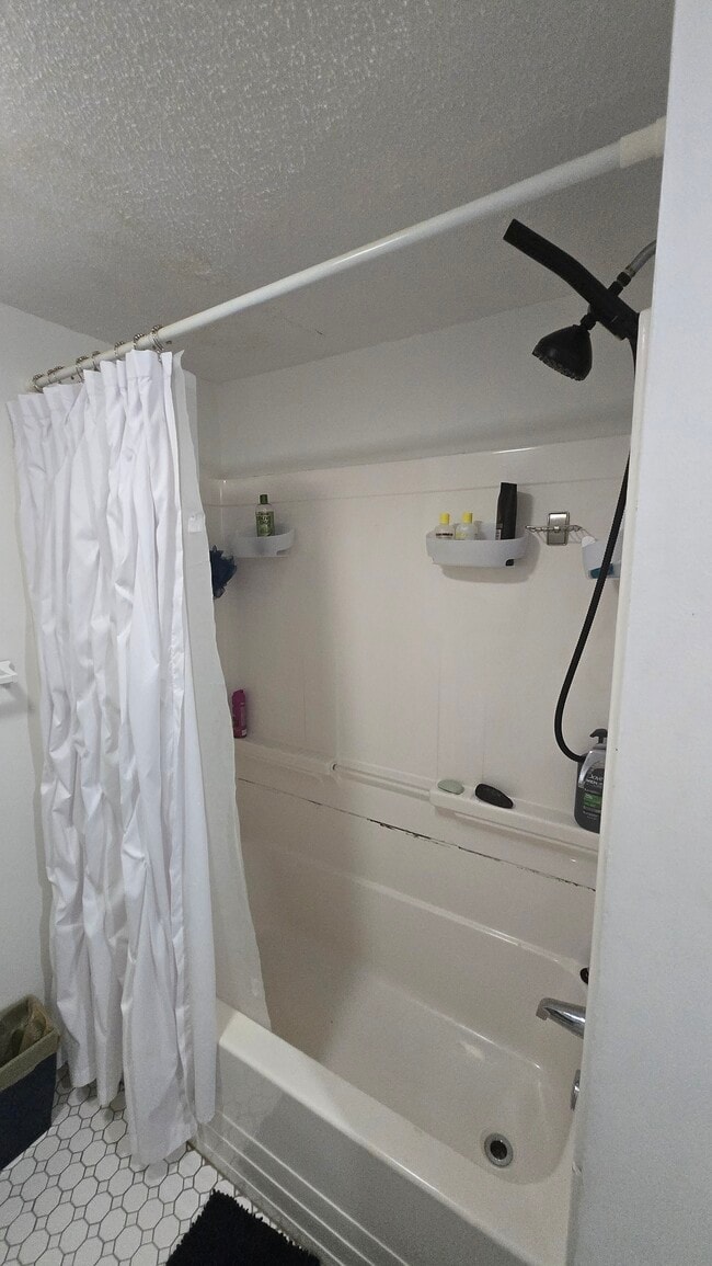 Building Photo - 31 Devereux St