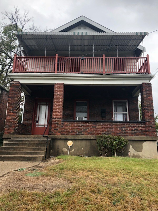 Primary Photo - 1344 Joseph St