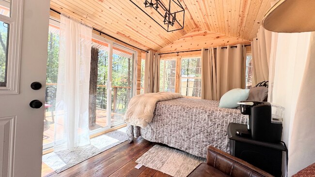 Foto del edificio - 54710 Crane Valley Ct