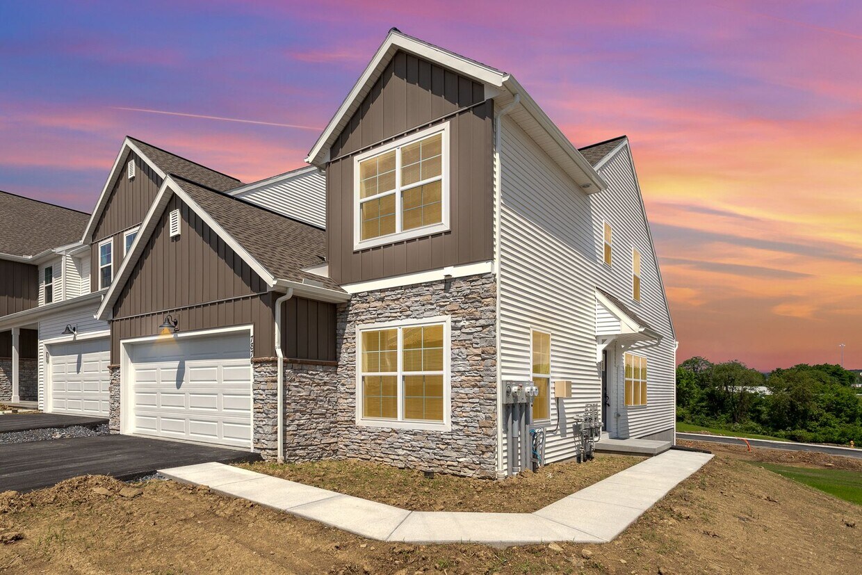 Primary Photo - 7870 Oak Brook Dr