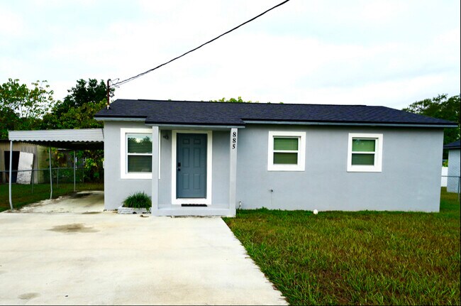 Building Photo - 885 Ruby Ave