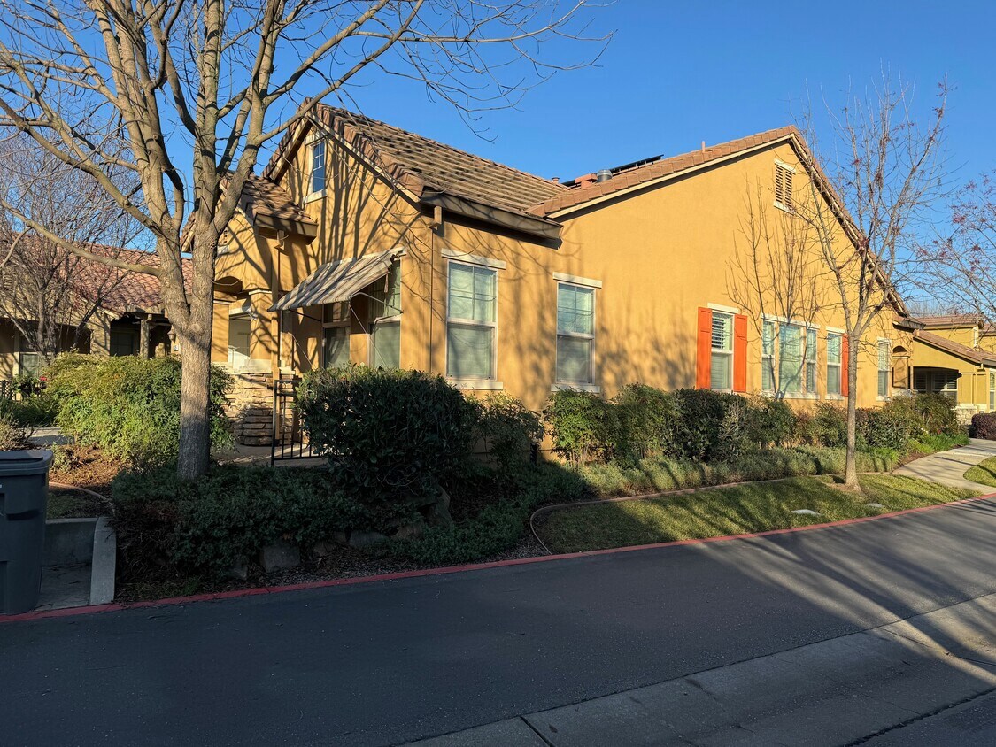 1625 Marseille Ln, Roseville, CA 95747 House Rental in Roseville, CA