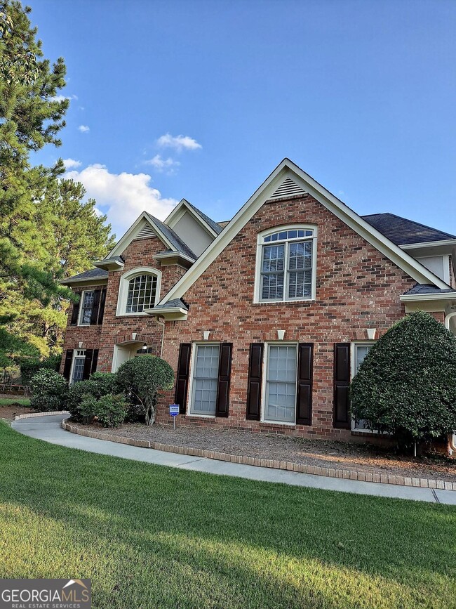 Building Photo - 120 Newfield Dr