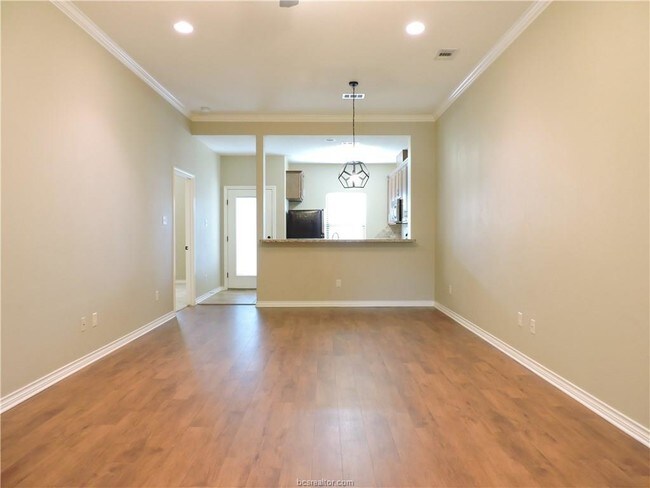 Building Photo - 3824 Black Hawk Ln