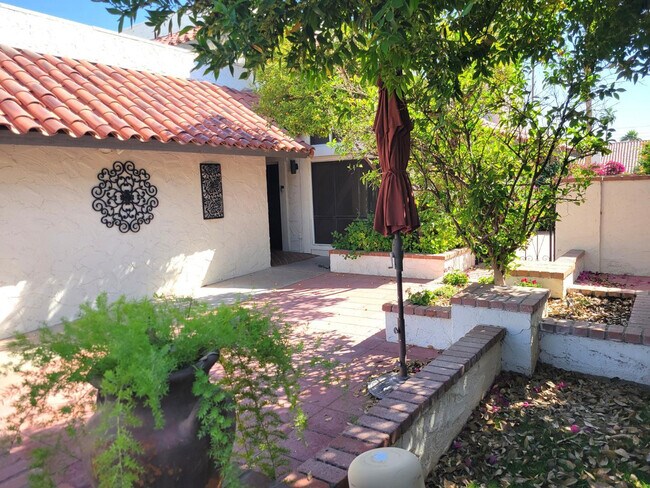 Foto del edificio - 5770 N Scottsdale Rd