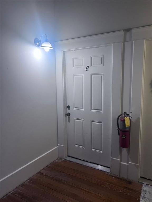 Foto principal - 116 N Broadway St