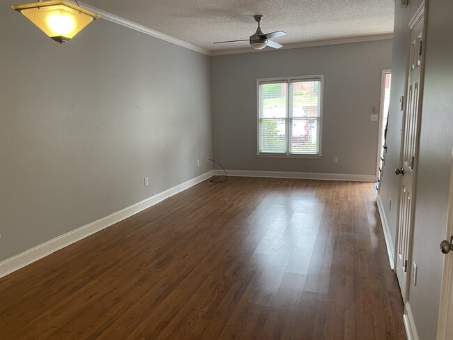 Great light in the living/dining space! - 385 Old Epps Bridge Rd