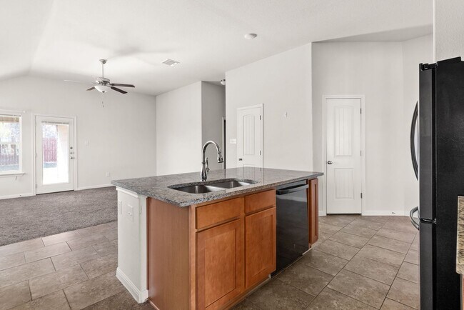 Building Photo - 3902 Flatrock Mountain