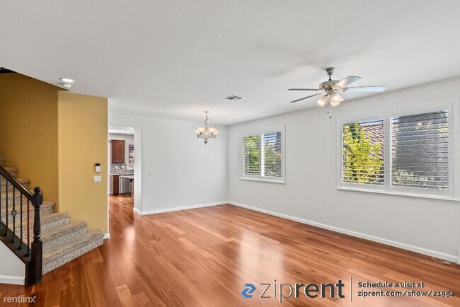 Building Photo - 4 br, 3 bath House - 5307 Salerno Drive, D...