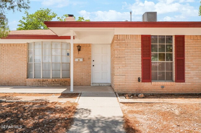 Building Photo - 10337 Galahad Way