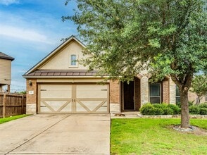 Building Photo - 327 Saffron Springs