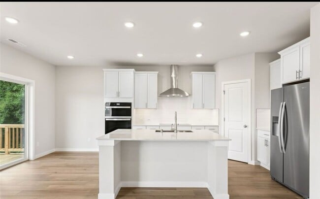 Foto del edificio - 10822 43rd Ave SE