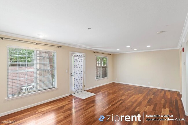 Building Photo - 2 br, 2.5 bath Condo - 623 E El Camino Rea...