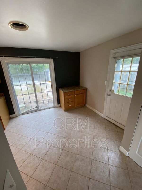 Building Photo - 5717 Wampum Dr