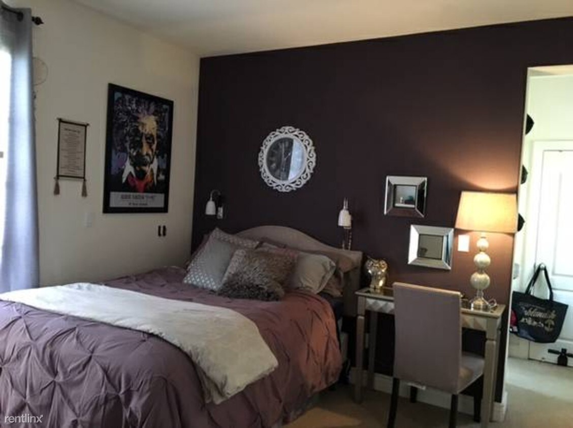 Foto principal - 2361 Tuttle Ln