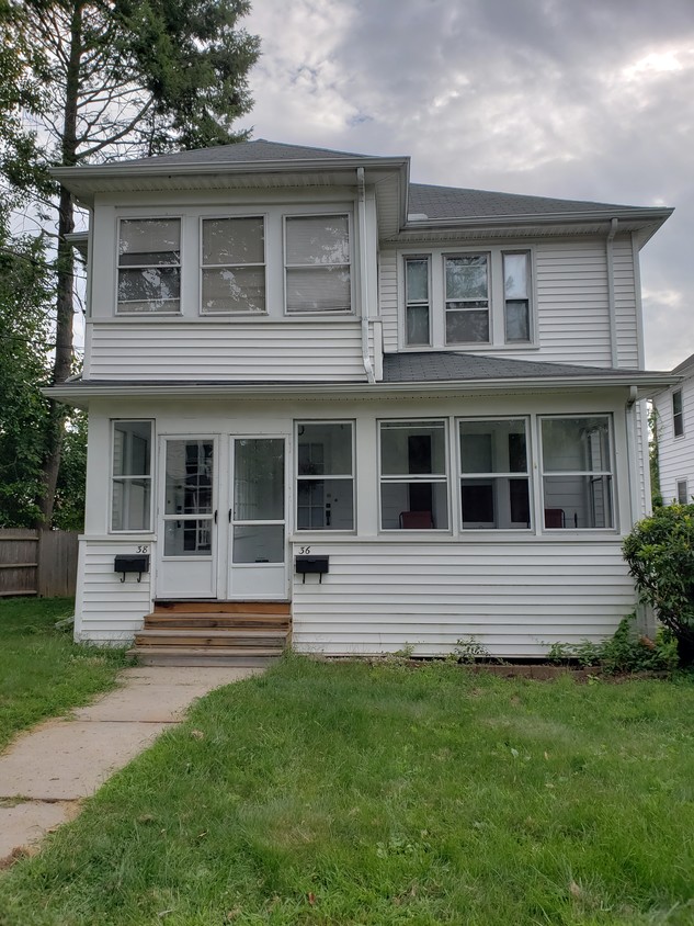 Primary Photo - 38 Avalon Rd