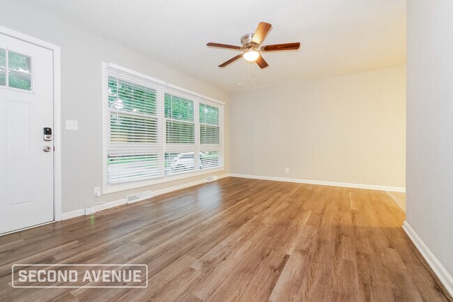 Foto del edificio - 401 Lacy Ln