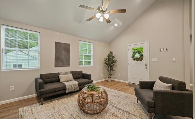 Building Photo - 204 N Bellemeade Ave
