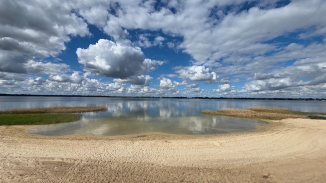 Building Photo - 12 3rd St