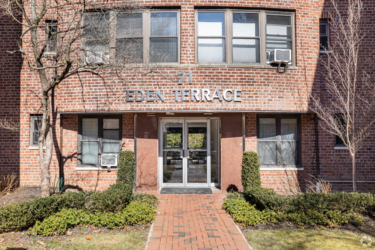 Entrance - Eden Terrace