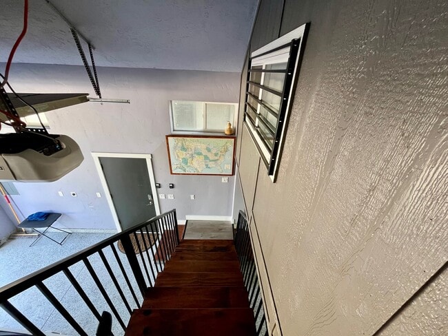 Foto del edificio - 2716 Syringa Ln