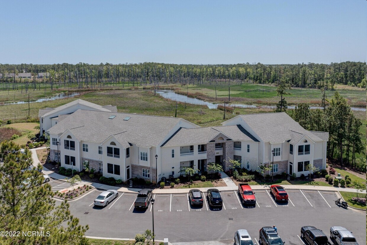 Marsh At Rivers Edge Apartments in Wilmington, NC