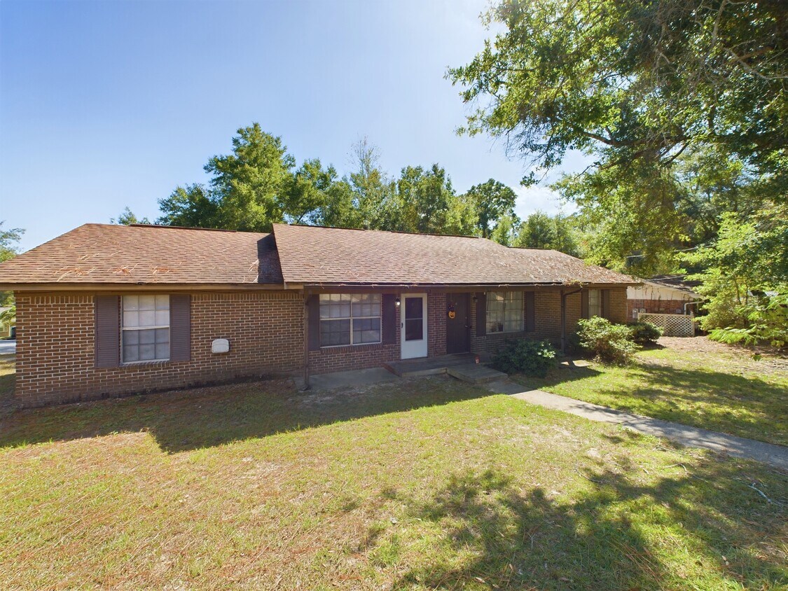 Primary Photo - 5093 Yacht Harbor Cir