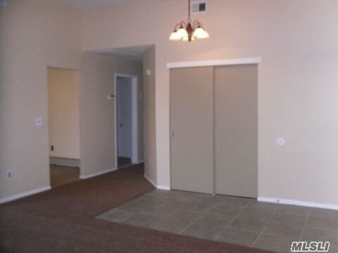 Building Photo - 45 Ava Ct