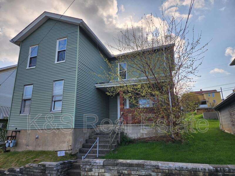 Primary Photo - 1409 Broad St