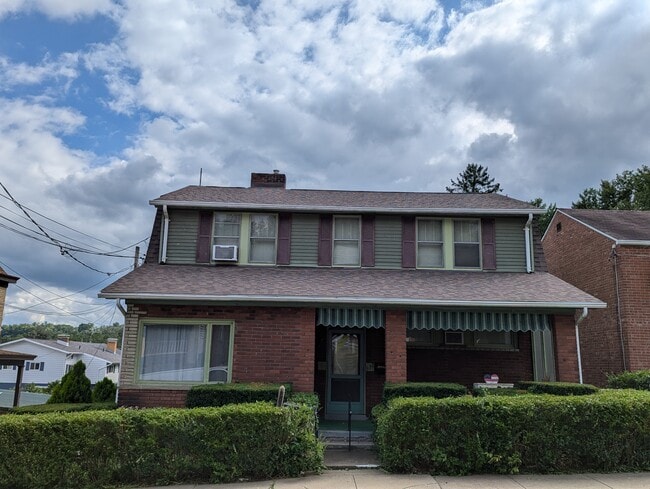 Building Photo - 932 Baldwin St