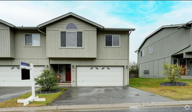 Building Photo - 401 S Wasilla St