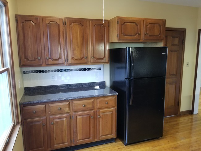 kithen - 169 Shotwell Park