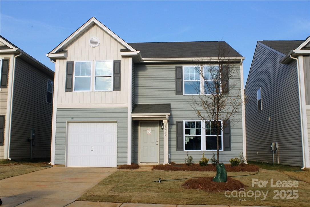Foto principal - 10710 Derryrush Ave