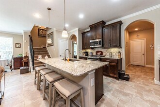 Building Photo - 403 Marina View Dr