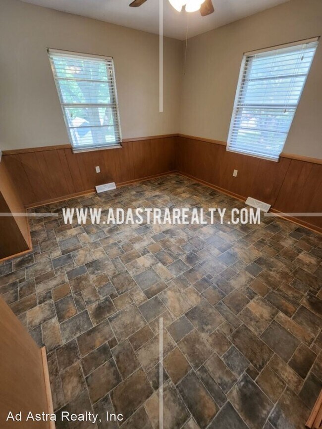 Building Photo - 3 br, 1 bath House - 212 Brookside Dr
