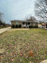 Building Photo - 7 Crofton Dr