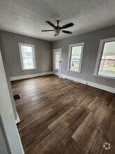 Building Photo - 4302 Fenwick Ave