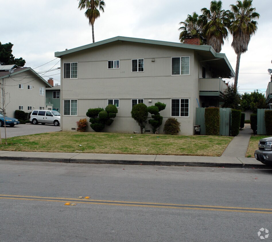 Building Photo - 1195 Ayala Dr