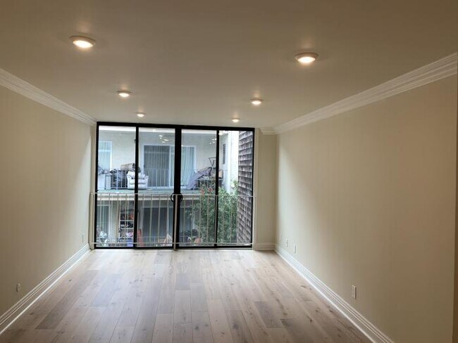 Foto del edificio - 1 bedroom in Oakland CA 94606