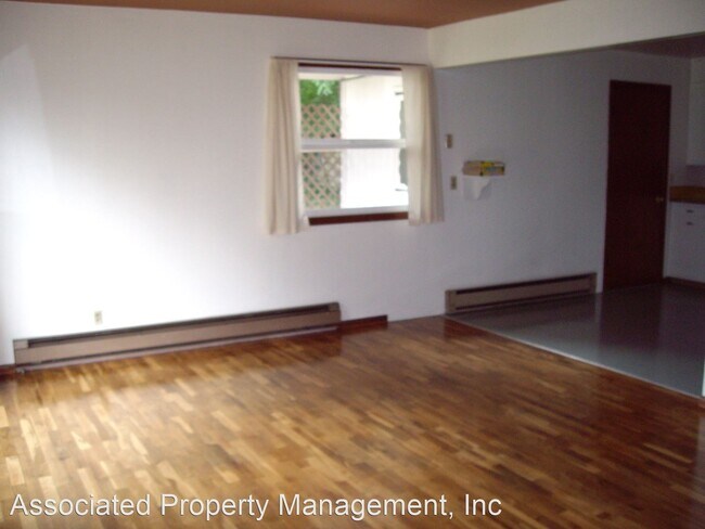 Building Photo - 2 br, 1 bath House - 1935 SE 47th Ave.