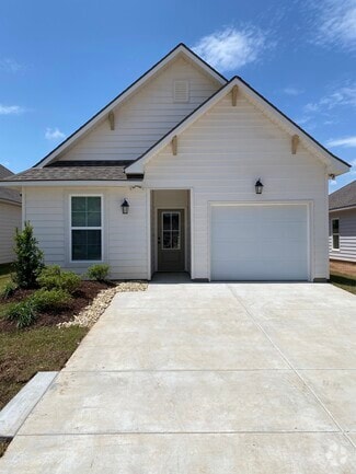 Building Photo - 12113 Trophy Ln