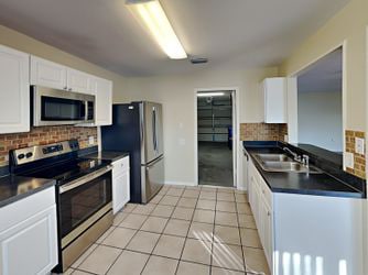Building Photo - 12514 Dawn Vista Dr