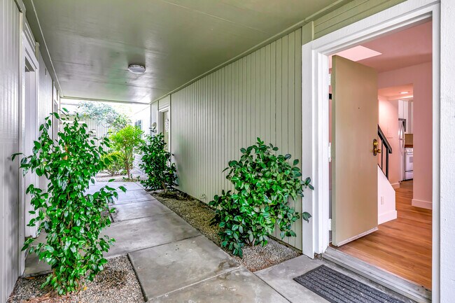 Front Door (2) - 22135 Burbank Blvd