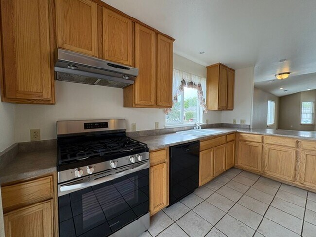 Foto del edificio - Lovely 3 Bedroom Home in McKinleyville