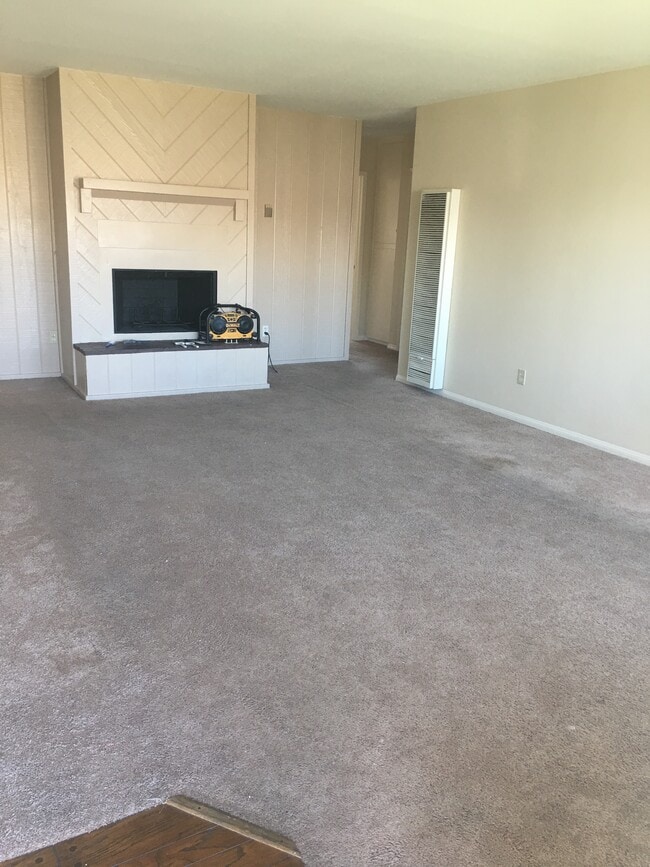 Foto del edificio - 1260 Granger St