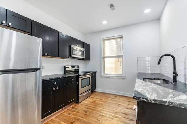 Building Photo - 1407 N 15th St